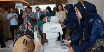 Wakil Wali Kota Makassar, Aliyah Mustika Ilham, mengapresiasi kehadiran EyeQu sebagai pusat layanan Lasik pertama di Makassar.