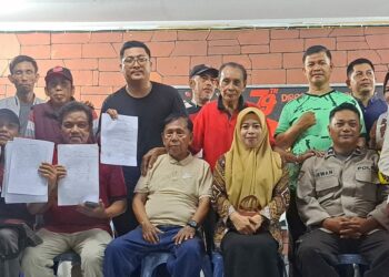 Penggunaan Fasum Lapangan Dipersulit, Warga Mappala Lakukan Petisi Penolakan SK Pengurus