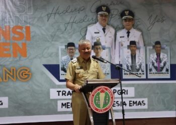 Buka Konferensi, Bupati Pinrang Sebut PGRI Beri Warna