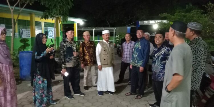 Panitia pelaksana sekaligus tuan rumah pelaksanaan Kemah Tahfidz dan Bahasa VIII Pesantren Muhammadiyah–Aisyiyah se-Sulsel di rumah jabatan bupati Sidrap, Senin (12/5/2025)