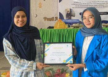 Sari’ul Fahmiati Fadilah Jadi Inspirasi  Pemimpin Muda Perempuan di Seminar Mahasiswa Unismuh Makassar