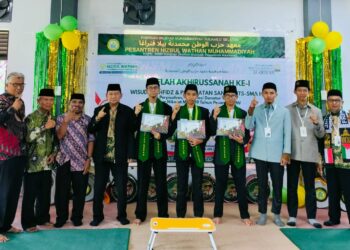 Pesantren Hizbul Wathan Muhammadiyah Sulsel Gelar Wisuda Tahfidz dan Penamatan Santri MTs dan SMA Angkatan Pertama