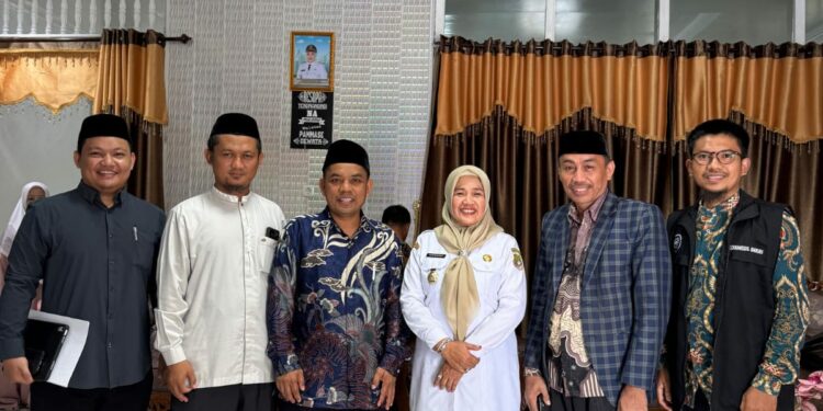 Panitia Kemah Tahfidz dan Bahasa VIII Pesantren Muhammadiyah–‘Aisyiyah se-Sulawesi Selatan