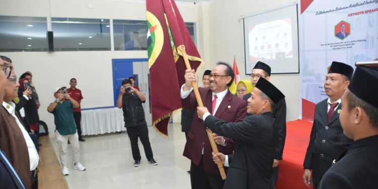 Ikatan Pustakawan Indonesia (IPI) Provinsi Sulawesi Selatan periode 2024-2027 secara resmi dilantik oleh pengurus pusat. Acara pelantikan ini dilaksanakan pada Ahad (24/8/2025) dirangkaikan Seminar Internasional Pustakawan