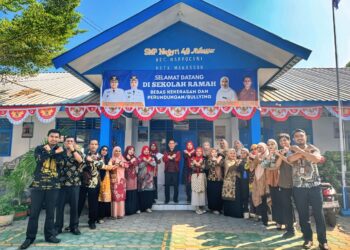 Guru di Makassar  Siap Praktikkan Program Sekolah RAMAH di Sekolah