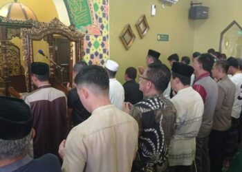 Ikut Berduka Cita, Polres Parepare Gelar Salat Gaib untuk Almarhum Affan Kurniawan
