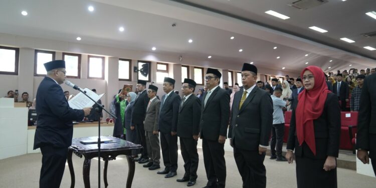 Appi Lantik Sembilan Pejabat Baru di Lingkup Pemkot Makassar