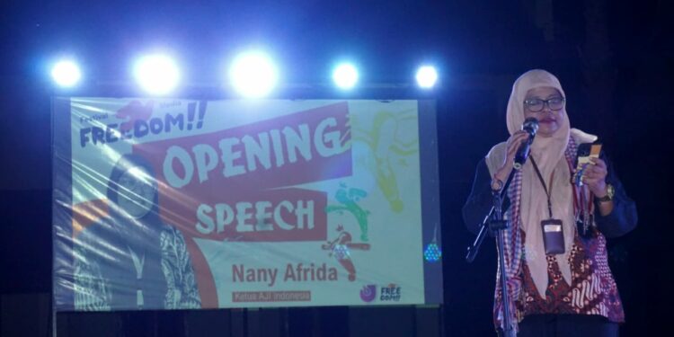 Festival Media 2025 Resmi Dibuka di Makassar, AJI Soroti Krisis Demokrasi dan Ancaman terhadap Jurnalis