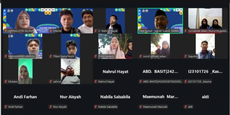 Kuliah Umum bagi mahasiswa baru Jurusan Jurnalistik Islam IAIN Parepare  yang diselenggarakan secara daring melalui aplikasi Zoom, Selasa (9/9/2025)