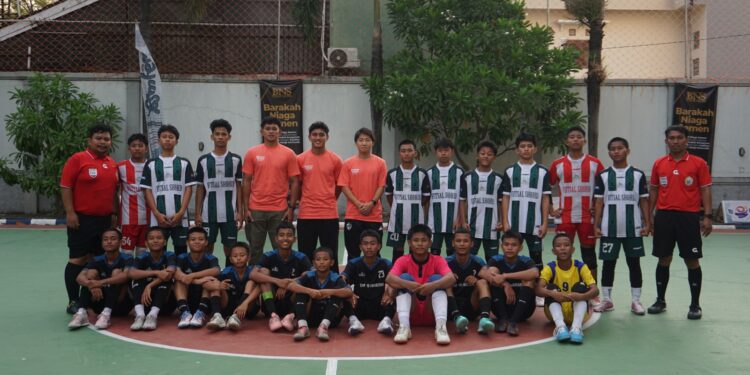 Hari terakhir pelaksanaan Bosowa School Makassar  (BSM) Fest 2025 berlangsung meriah dengan kehadiran tiga pemain PSM di tengah-tengah peserta dan supporter lomba futsal yang hadir, Jumat (26/9/2025)