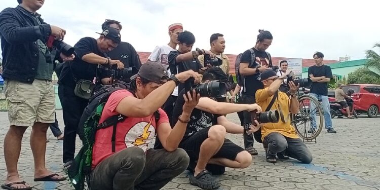 Bingkai Berbagi Ramadan 2026, Kolaborasi Fotografer Se-Ajatappareng Santuni Panti Asuhan Sitti Khadijah