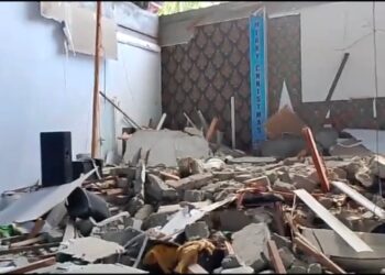 Kerusakan bangunan Gereja Kalvari di Kelurahan Lelewi, Kecamatan Batang Dua, Kota Ternate, Provinsi Maluku Utara. Sumber: BPBD Provinsi Maluku Utara.