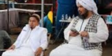 Tasming Hamid Sarapan Santai Bareng Deri Sulaiman di Pantaiku Parepare
