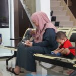 Ramah HAM, Imigrasi Parepare Berikan Prioritas bagi Kelompok Rentan Tanpa Daftar Online