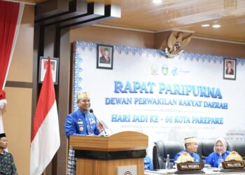 Andi Sudirman saat menghadiri Rapat Paripurna DPRD dalam rangka peringatan Hari Jadi ke-66 Kota Parepare pada Ahad (12/4/2026)
