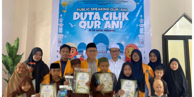 Sebanyak 49 santri dari 5 TK–TPA di Kecamatan Moncongloe, Maros mengikuti kegiatan pelatihan public speaking di Masjid Baitul Marhamah, Kecamatan Moncongloe, Kabupaten Maros, Ahad (3/5/2026)