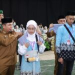 Haru Warnai Pelepasan JCH Parepare, Tasming Hamid Sampaikan Pesan Ini