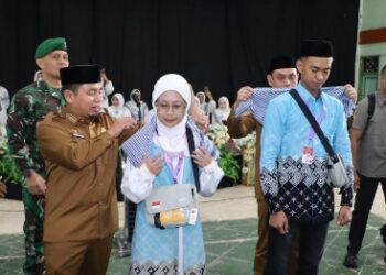 Haru Warnai Pelepasan JCH Parepare, Tasming Hamid Sampaikan Pesan Ini
