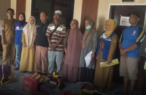 Angin Kencang Terjang Pinrang, 11 KK Terdampak, Dinsos dan Tagana Gerak Cepat Salurkan Bantuan