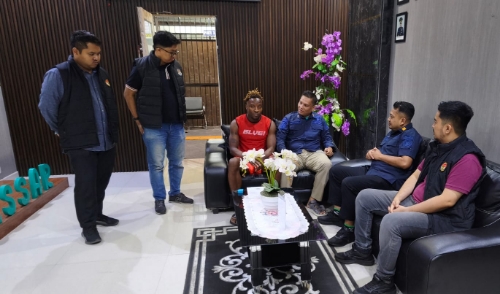 Imigrasi Parepare Limpahkan Deteni WN Kamerun ke Rudenim Makassar, Tunggu Proses Deportasi