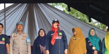 Semarak HUT ke-81 RI Dimulai, Wabup Nurkanaah Ajak Warga Sidrap Gerakkan UMKM