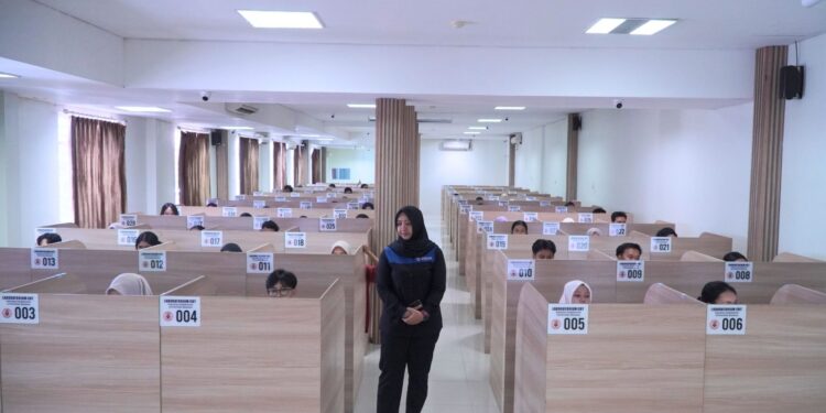 362 Calon Guru Ikuti Tes Substantif PPG di Unibos, FIPS Pastikan Proses Seleksi Berjalan Kredibel dan Berkualitas