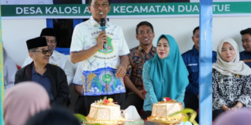 Bupati Sidrap Serahkan Kunci RTLH di Dua Pitue
