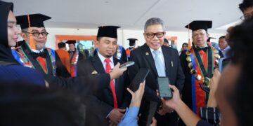 Hadiri Wisuda ITH Habibie, Tasming Hamid Dorong Lulusan Berinovasi