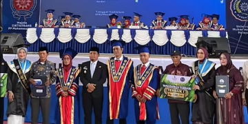 Wali Kota Parepare Tasming Hamid Hadiri Wisuda Umpar, Beri Pesan ke 597 Lulusan