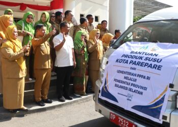 Tasming Hamid: Bantuan Susu Jadi Bagian Intervensi Gizi untuk Cegah Stunting di Parepare