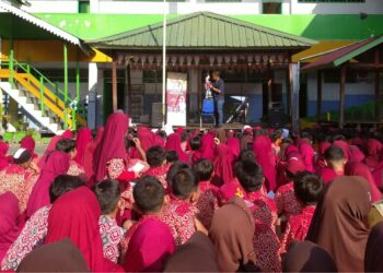 Bentuk Karakter Anak Usia Dini, Safari Dongeng Ceria Sambangi Sekolah di Parepare