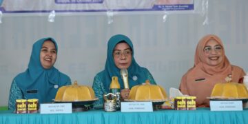 TP PKK Pinrang Monev Program di Suppa, Pastikan Pemberdayaan Masyarakat Tepat Sasaran