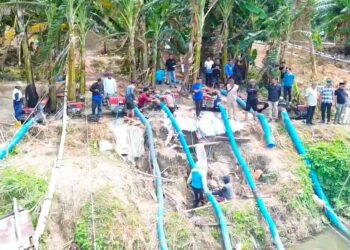 Pemkab Pinrang Pompa Air Sungai Saddang untuk Selamatkan Sawah dari Kekeringan